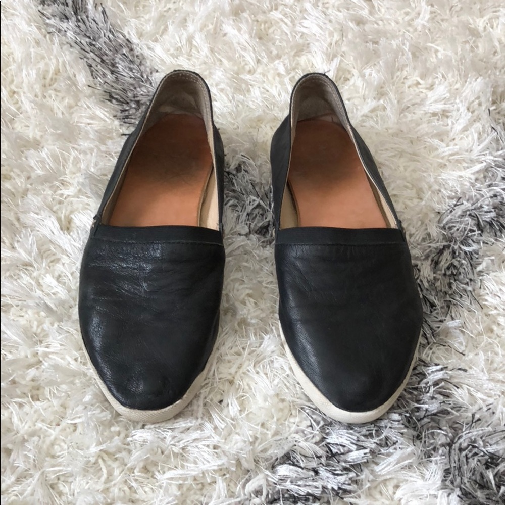 Women’s Frye leather slip on genuine leather
